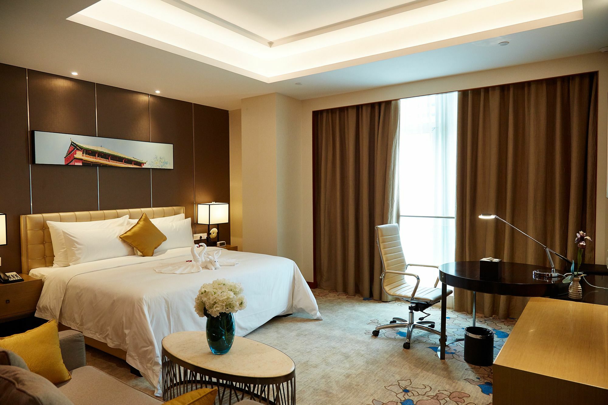 פושאן The Thousand Lantern Lake Hotel מראה חיצוני תמונה
