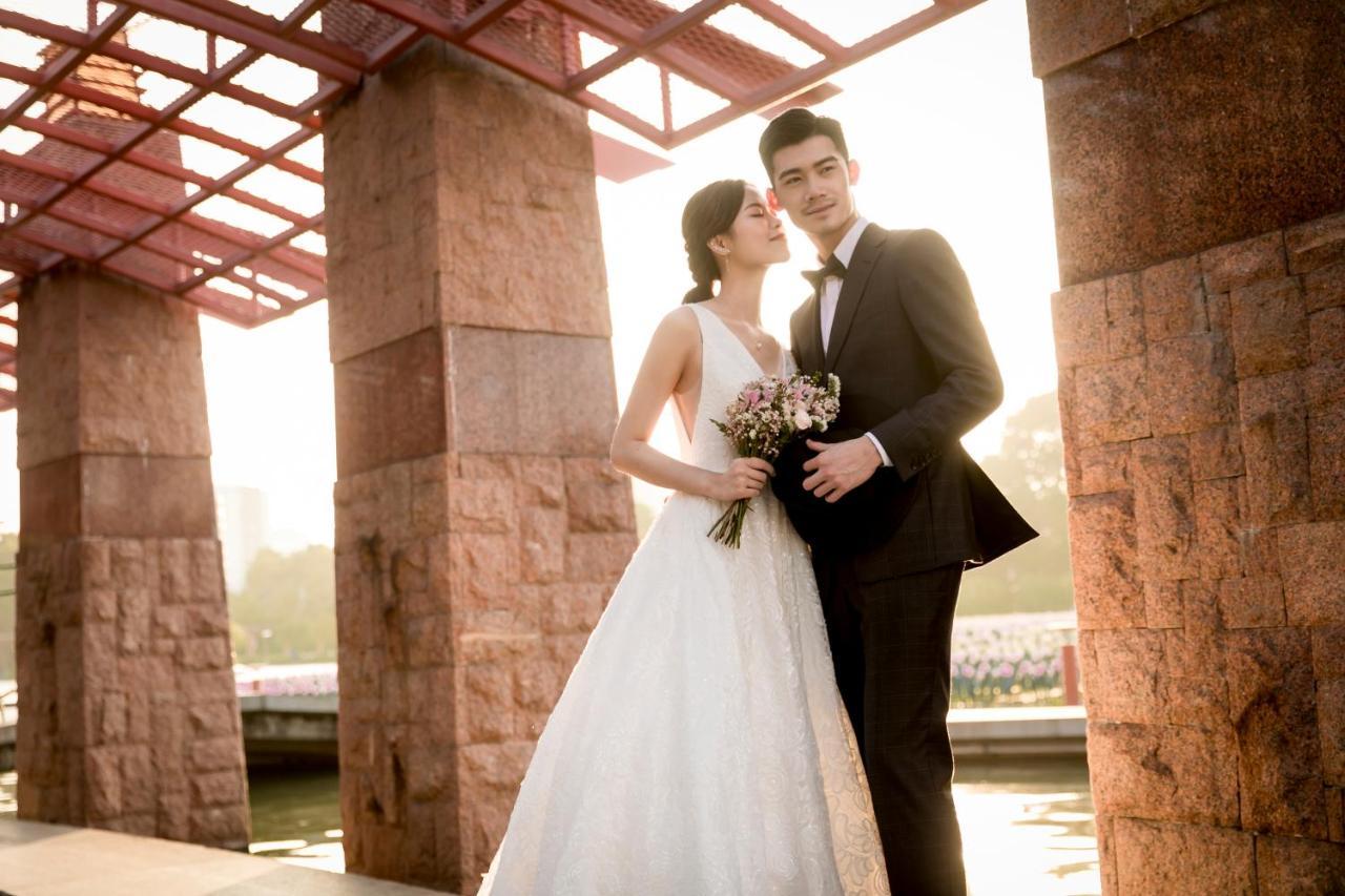 פושאן The Thousand Lantern Lake Hotel מראה חיצוני תמונה